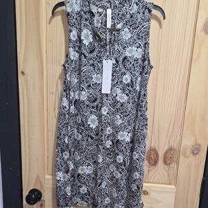 Black and White Paisley Sleeveless Dress